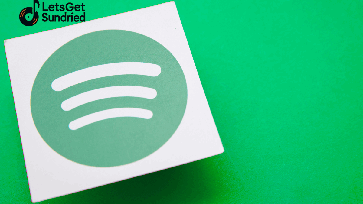 Logo Spotify sebagai ilustrasi untuk artikel yang membahas detail pendapatan musisi dari Spotify per-stream.